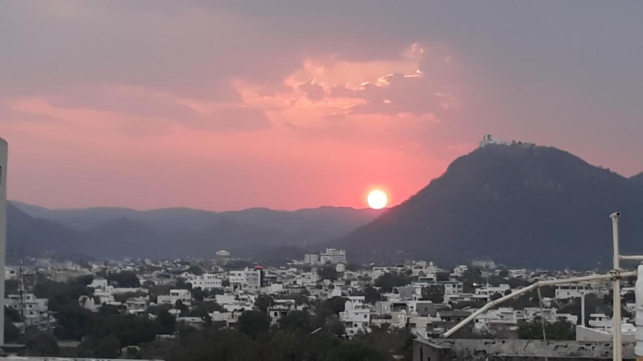 Yellow Heights Udaipur Exterior foto